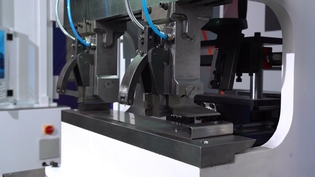 Electric Press Brake with Single Cylinder